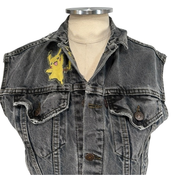 Vintage Levi's Pokemon Denim Vest Size Small - Picture 2 of 9